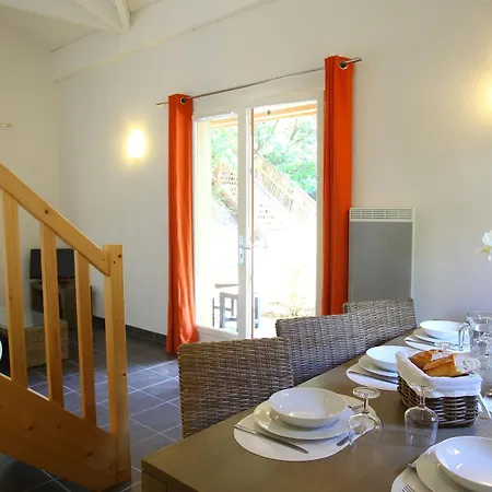 Vacanceole - Les Rives Du Aparthotel Lacanau