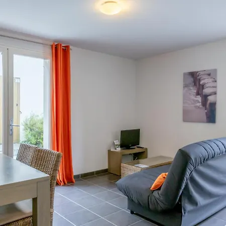 Vacanceole - Les Rives Du Aparthotel Lacanau