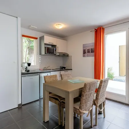 Aparthotel Vacanceole - Les Rives Du Lacanau