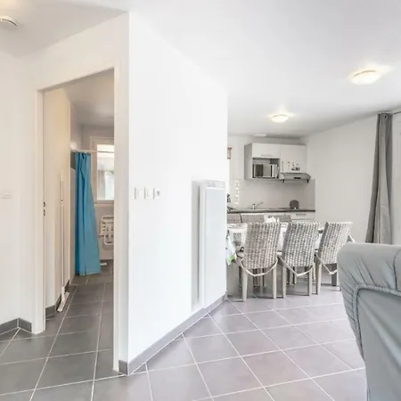 Vacanceole - Les Rives Du Aparthotel Lacanau