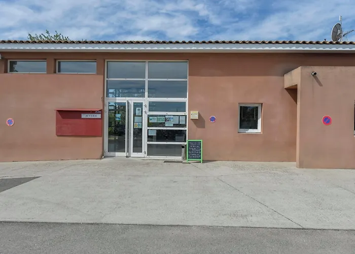Vacanceole - Les Rives Du Lac Aparthotel 3*