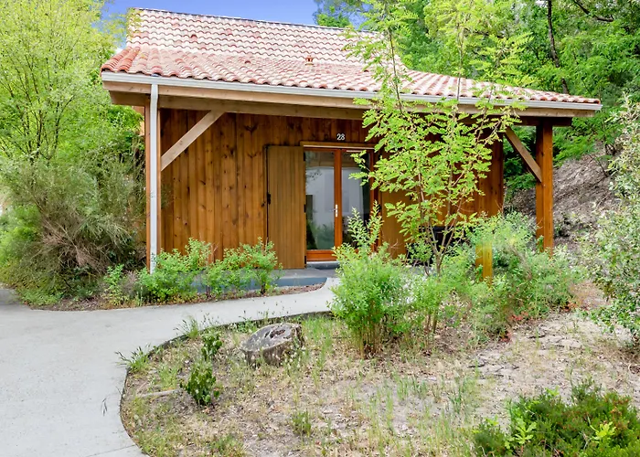 Aparthotel Vacanceole - Les Rives Du Lac 3*