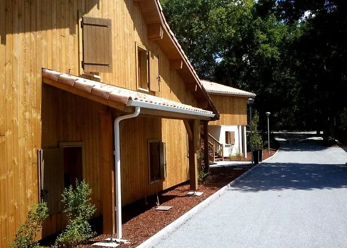 Aparthotel Vacanceole - Les Rives Du Lac