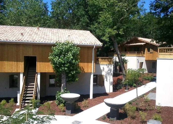 Vacanceole - Les Rives Du Lac Aparthotel Lacanau