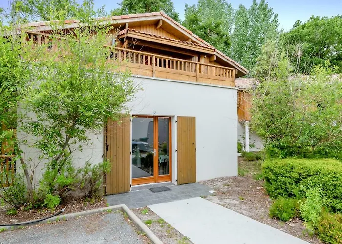Vacanceole - Les Rives Du Lac Aparthotel Lacanau