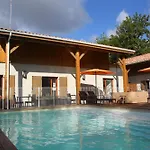 Vacanceole - Les Rives Du 3*