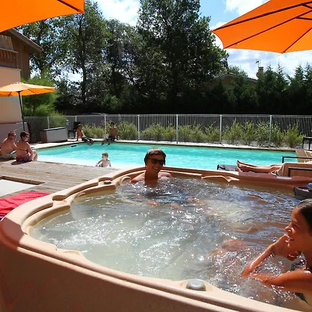 Vacanceole - Les Rives Du 3* Lacanau