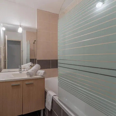 Vacanceole - Les Rives Du Aparthotel 3*