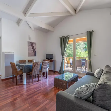 Vacanceole - Les Rives Du Lac 3*