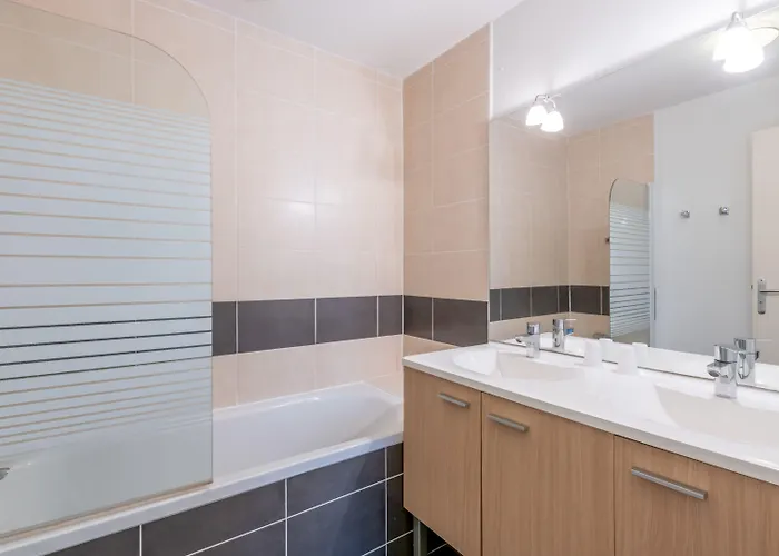 Vacanceole - Les Rives Du 拉卡诺